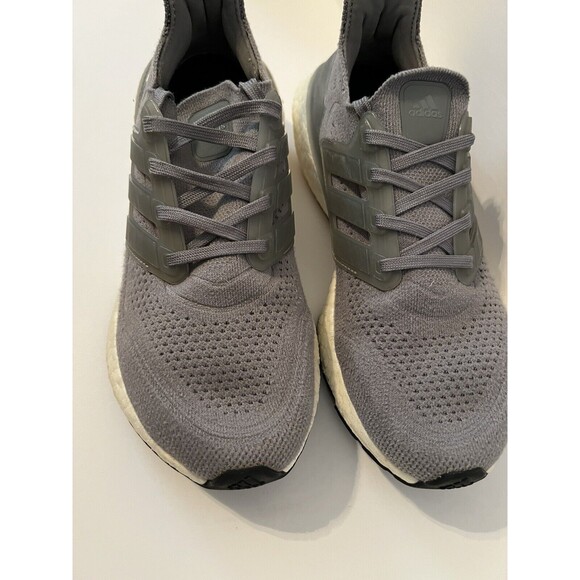 Adidas Ultraboost 21 Running Shoes Sneakers Women Size 7 Gray FY0404 - Picture 5 of 9